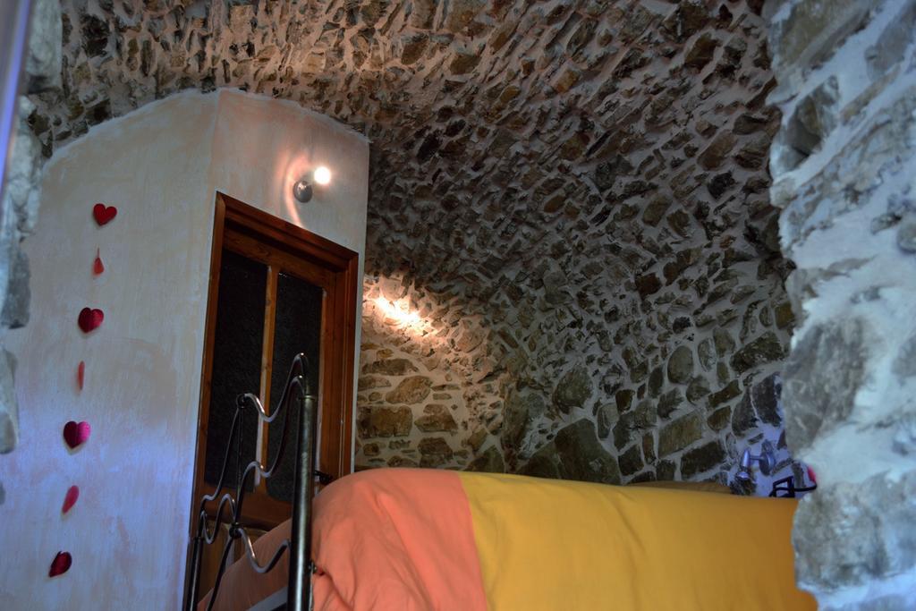 B&B Da Marta Apricale Ruang foto