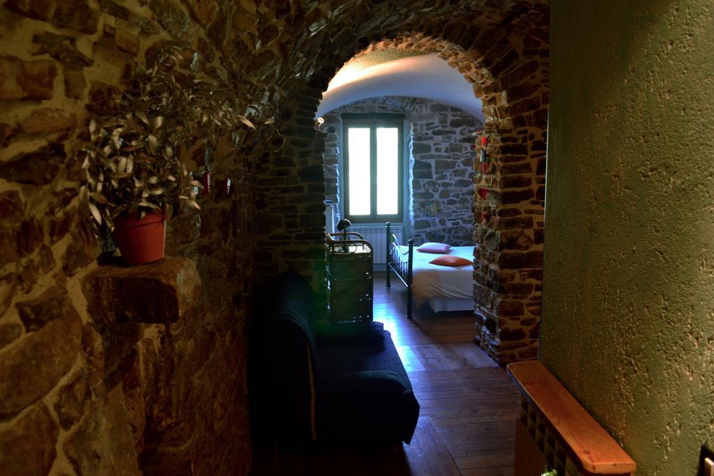 B&B Da Marta Apricale Ruang foto