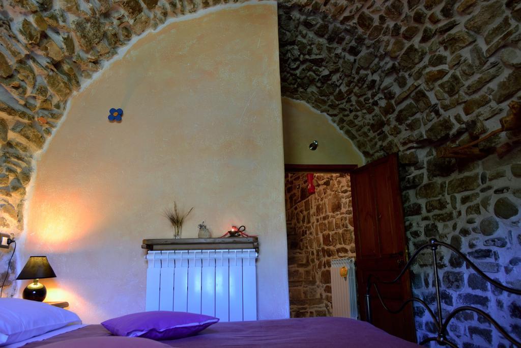 B&B Da Marta Apricale Bagian luar foto