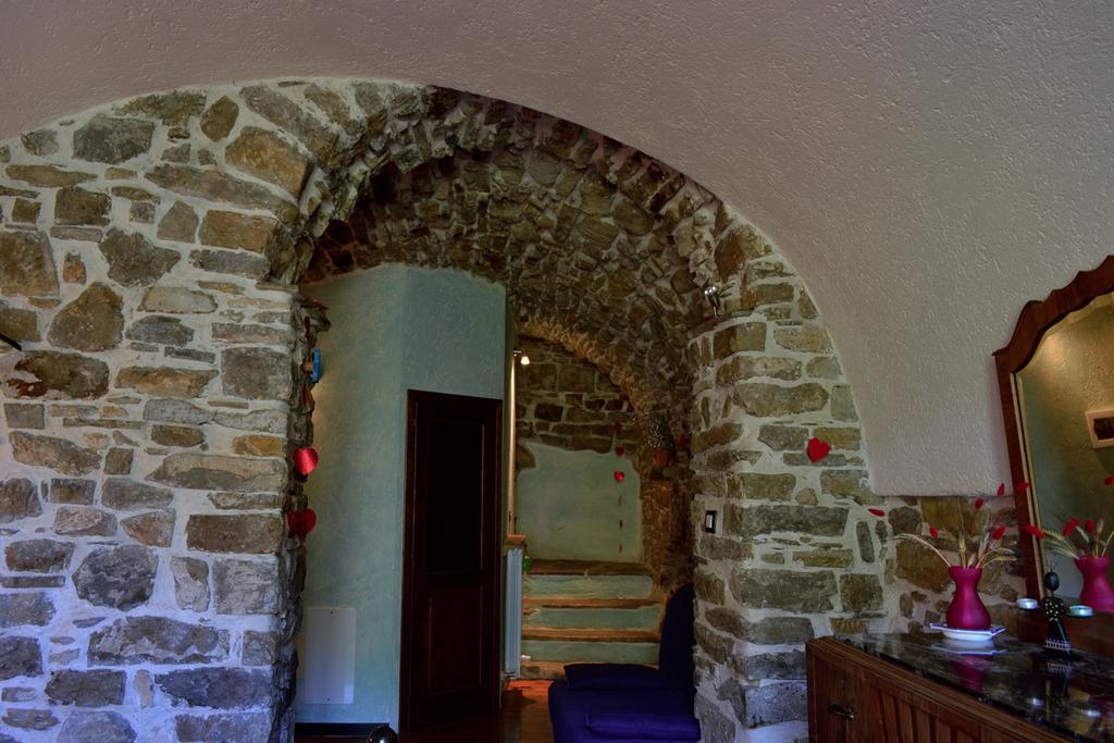 B&B Da Marta Apricale Ruang foto